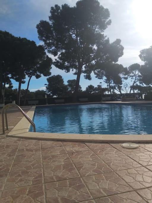 Apartamento Cala Dorada Salou Exterior foto