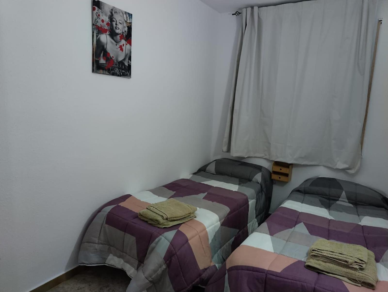 Apartamento Cala Dorada Salou Exterior foto