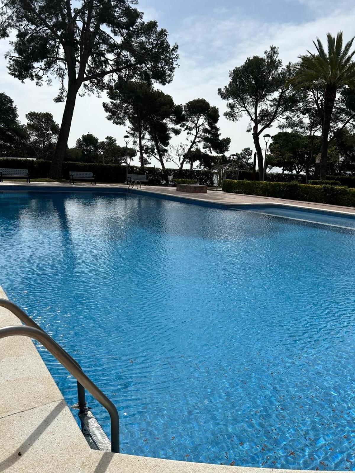 Apartamento Cala Dorada Salou Exterior foto